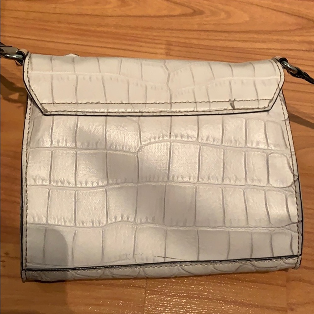 Guess Cross-body - Picture 6 of 7